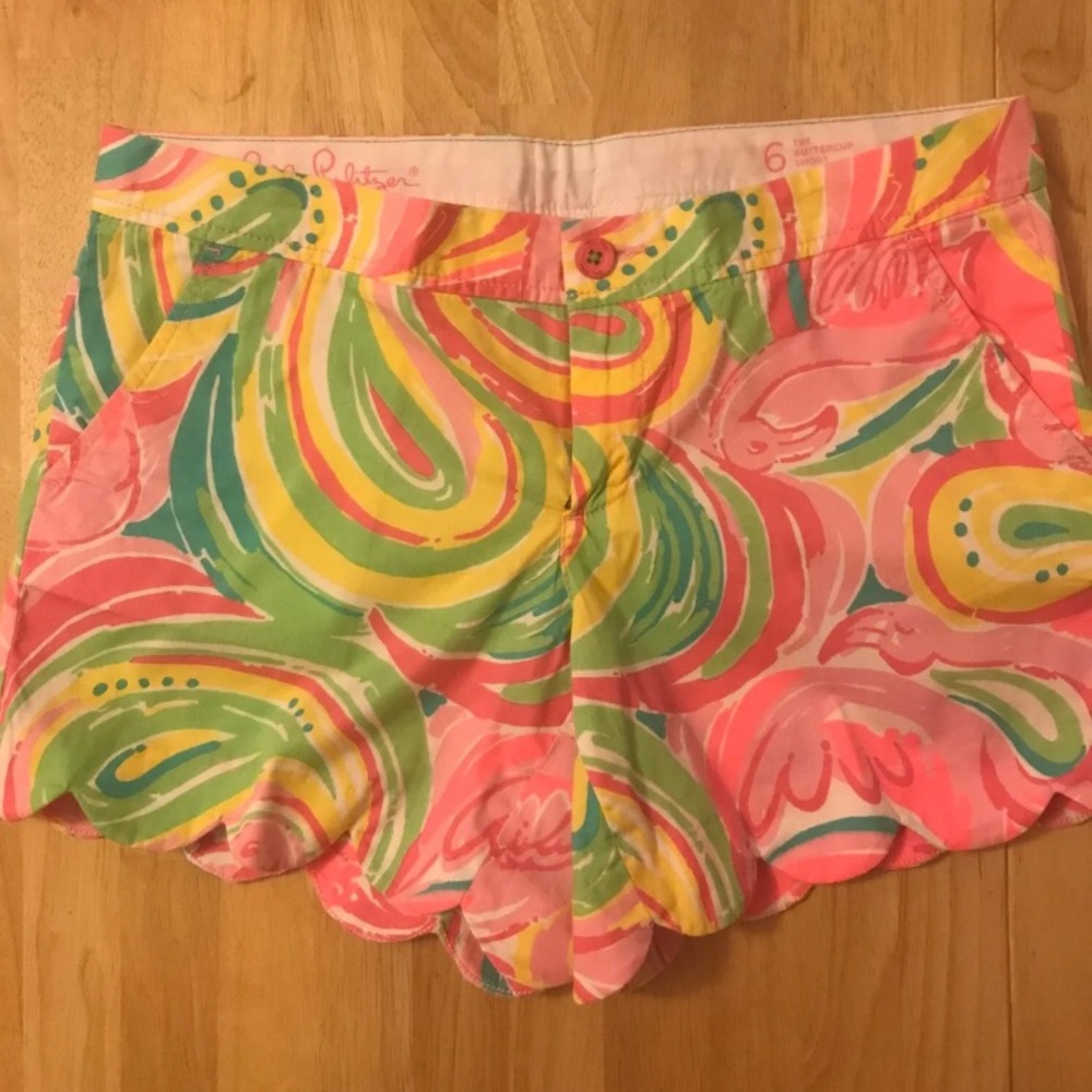 Lilly Pulitzer Buttercup shorts